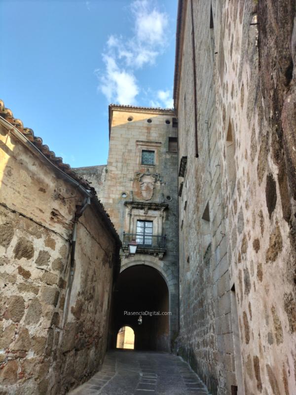 Palacio Marqués de Mirabel, Plasencia